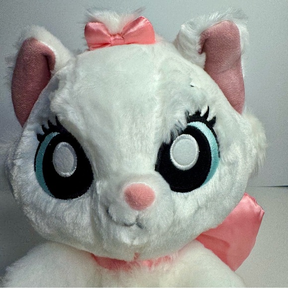 NWT. Disney Parks Aristocats Marie 10” Big Feet Paws Plush Stuffed animal cat - Picture 2 of 10